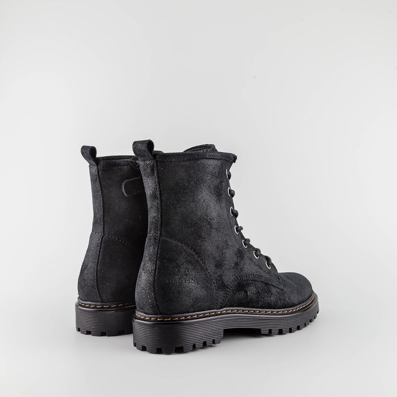 Liz_Shiny Black Combat Boots