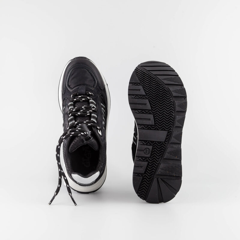 Bas Black - Image 4