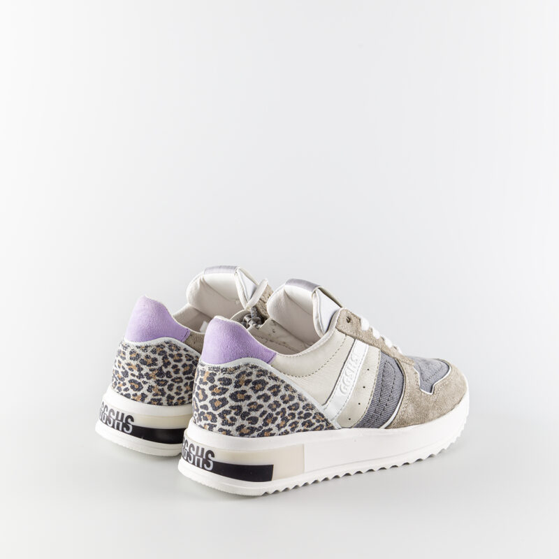 Adela Taupe - Image 3