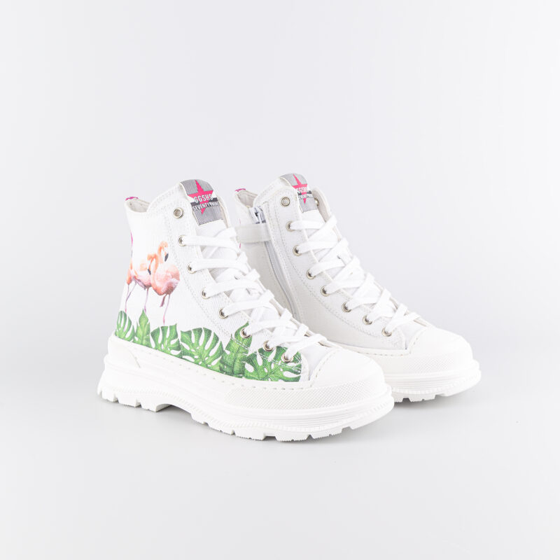 Sharon Flamingos - Image 2